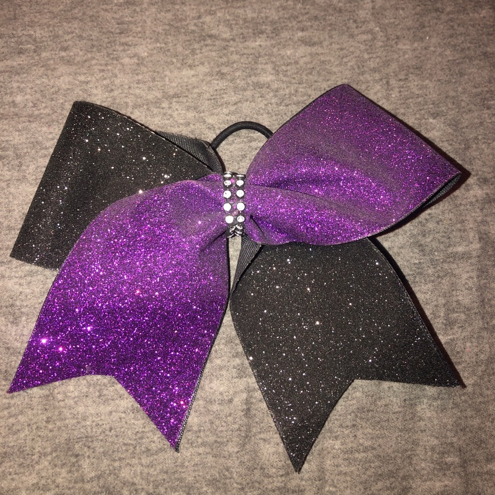 cheer bow